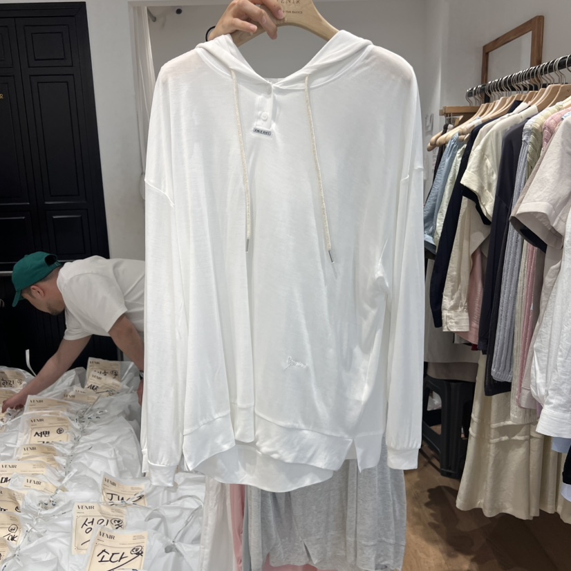 VENIR-a韓國直郵㊣女裝新品休閑人氣推薦熱賣時尚25春夏長袖T恤VENIR-a長袖T恤圖色2