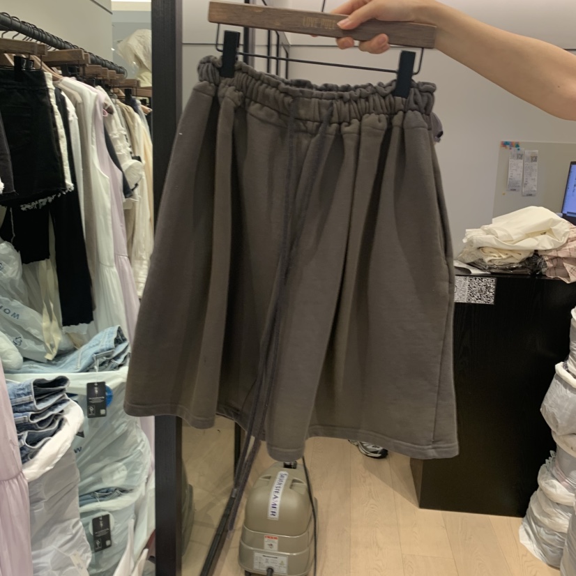 LOVE PULL直郵韓國代購㊣女裝新品人氣推薦25春夏熱賣短褲LOVE PULL短褲圖色2