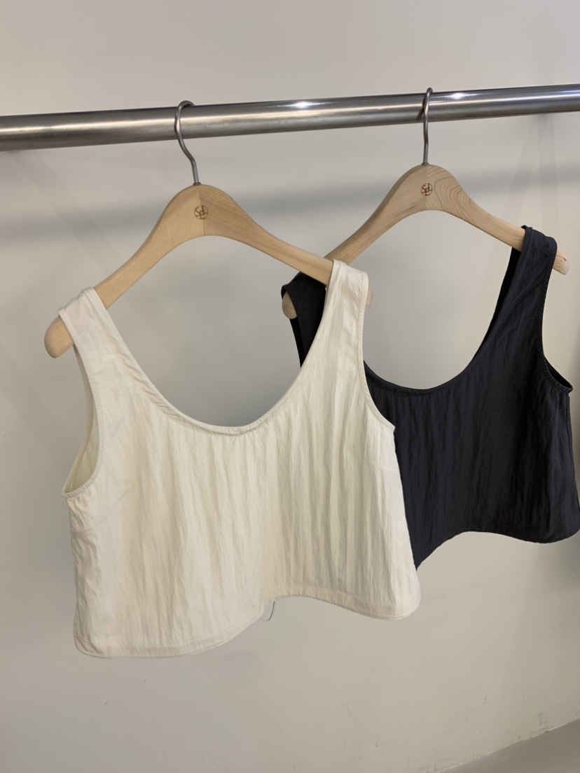 SELECT MARKET韓國㊣直郵東大門代購女裝新品熱賣吊帶背心SELECT MARKET吊帶/背心