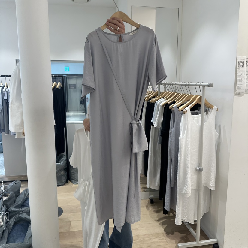 OVU韓國直郵㊣東大門實拍女裝新品推薦人氣時尚連衣裙含小包OVU連衣裙圖色2