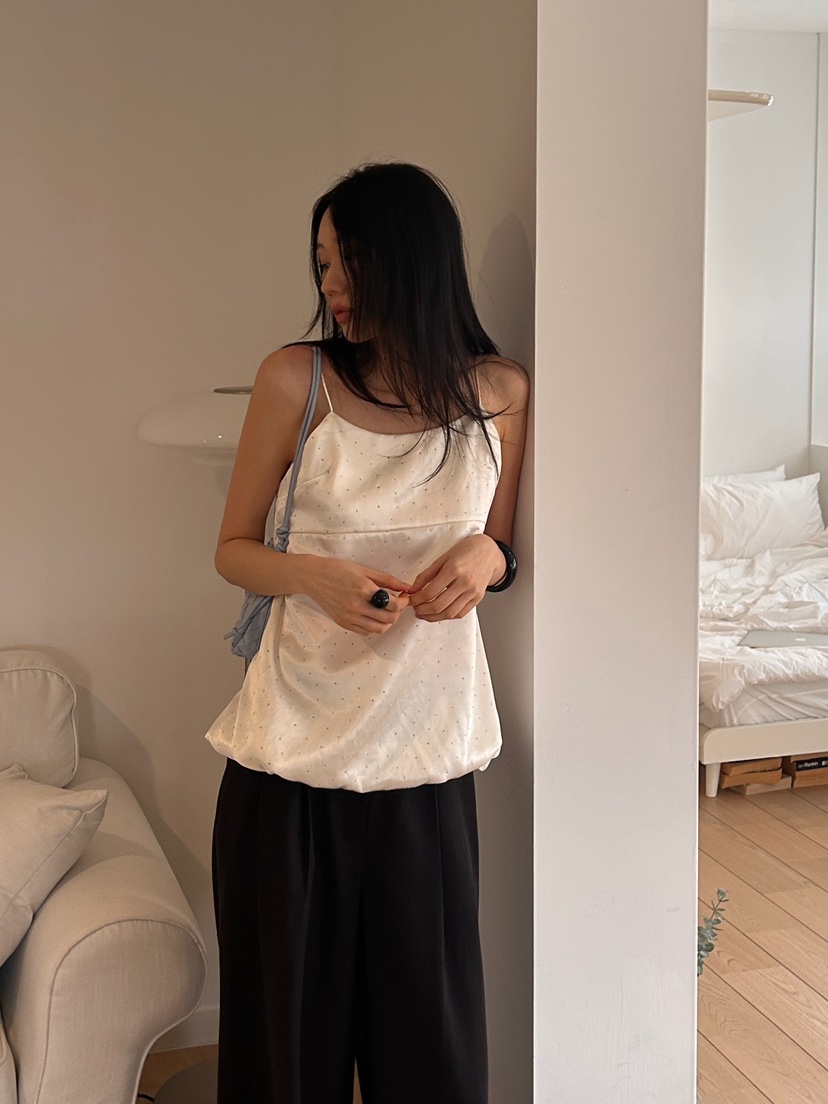 ME MO韓國直郵㊣東大門實拍女裝新品時尚熱賣吊帶背心緊身ME MO吊帶/背心