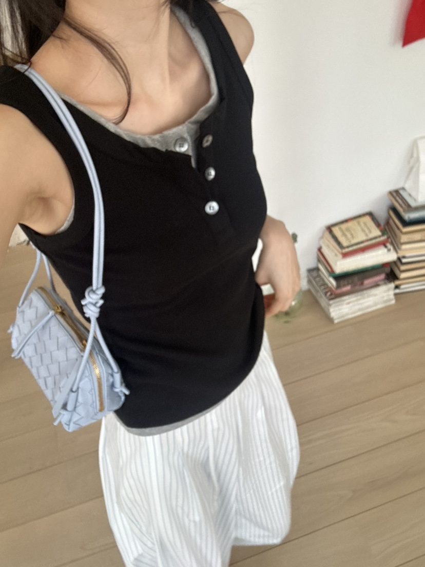ME MO韓國直郵㊣女裝新款時尚推薦熱賣25春夏休閑吊帶背心ME MO吊帶/背心圖色4