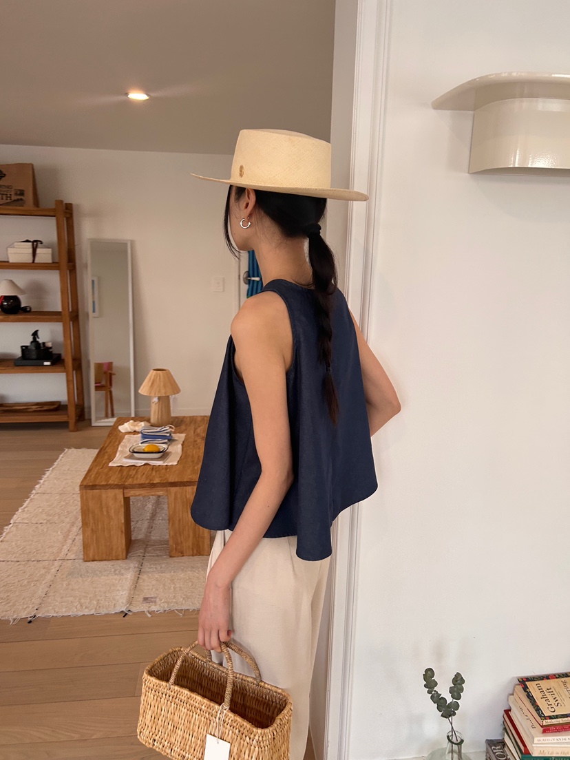 ME MO韓國直郵㊣東大門實拍女裝新款25春夏時尚休閑吊帶背心ME MO吊帶/背心