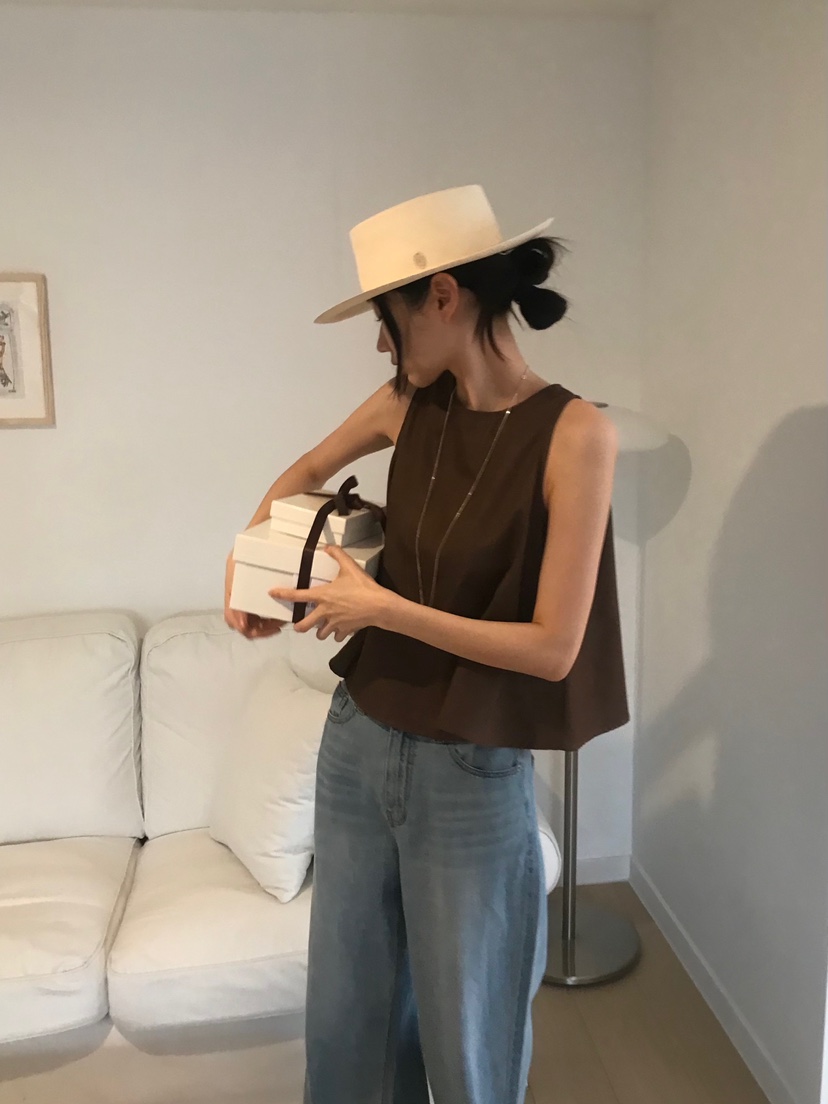 ME MO韓國直郵㊣東大門實拍女裝新款25春夏時尚休閑吊帶背心ME MO吊帶/背心