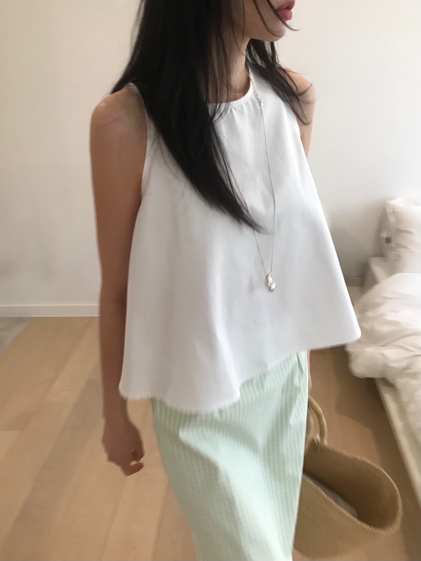 ME MO韓國直郵㊣東大門實拍女裝新款25春夏時尚休閑吊帶背心ME MO吊帶/背心圖色2