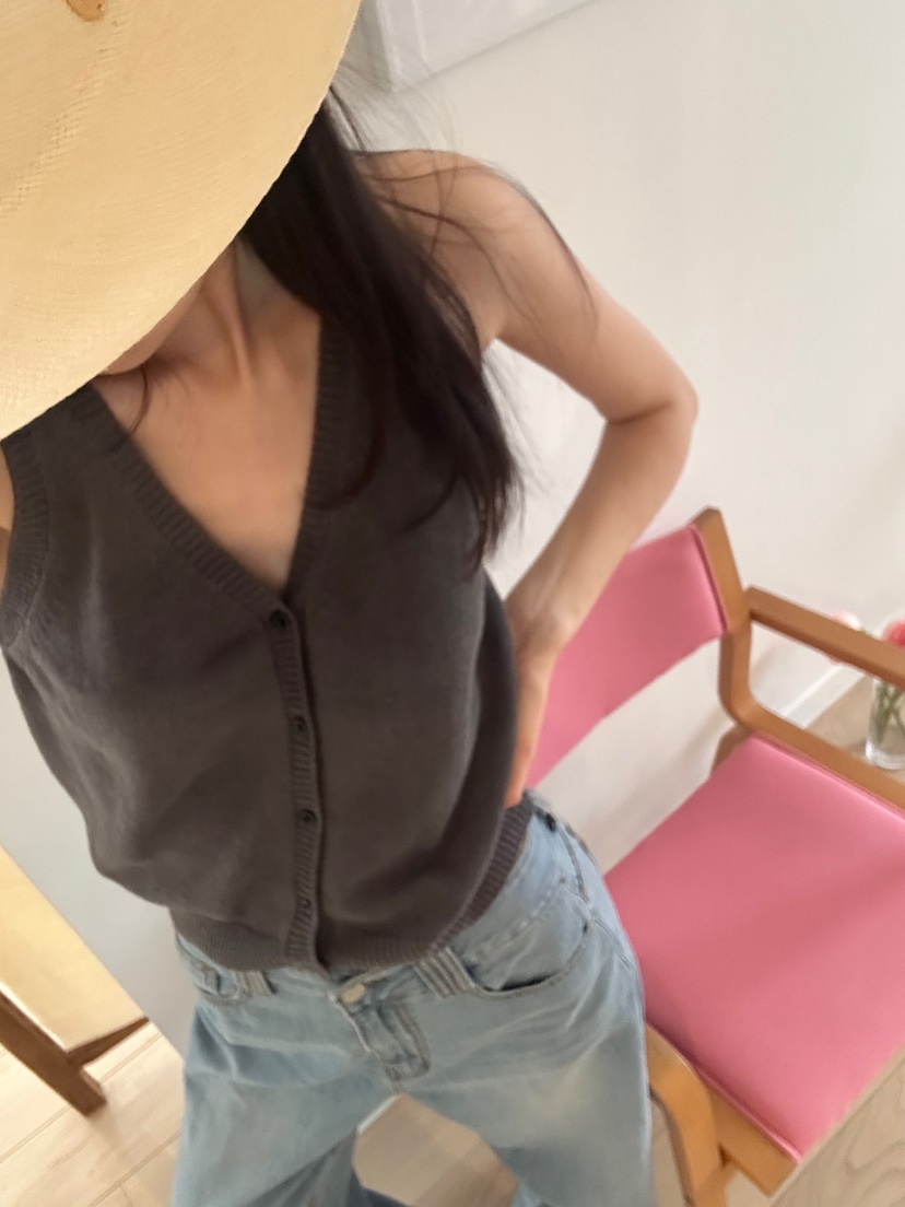ME MO韓國直郵㊣東大門實拍女裝新款熱賣25春夏時尚人氣馬甲ME MO馬甲