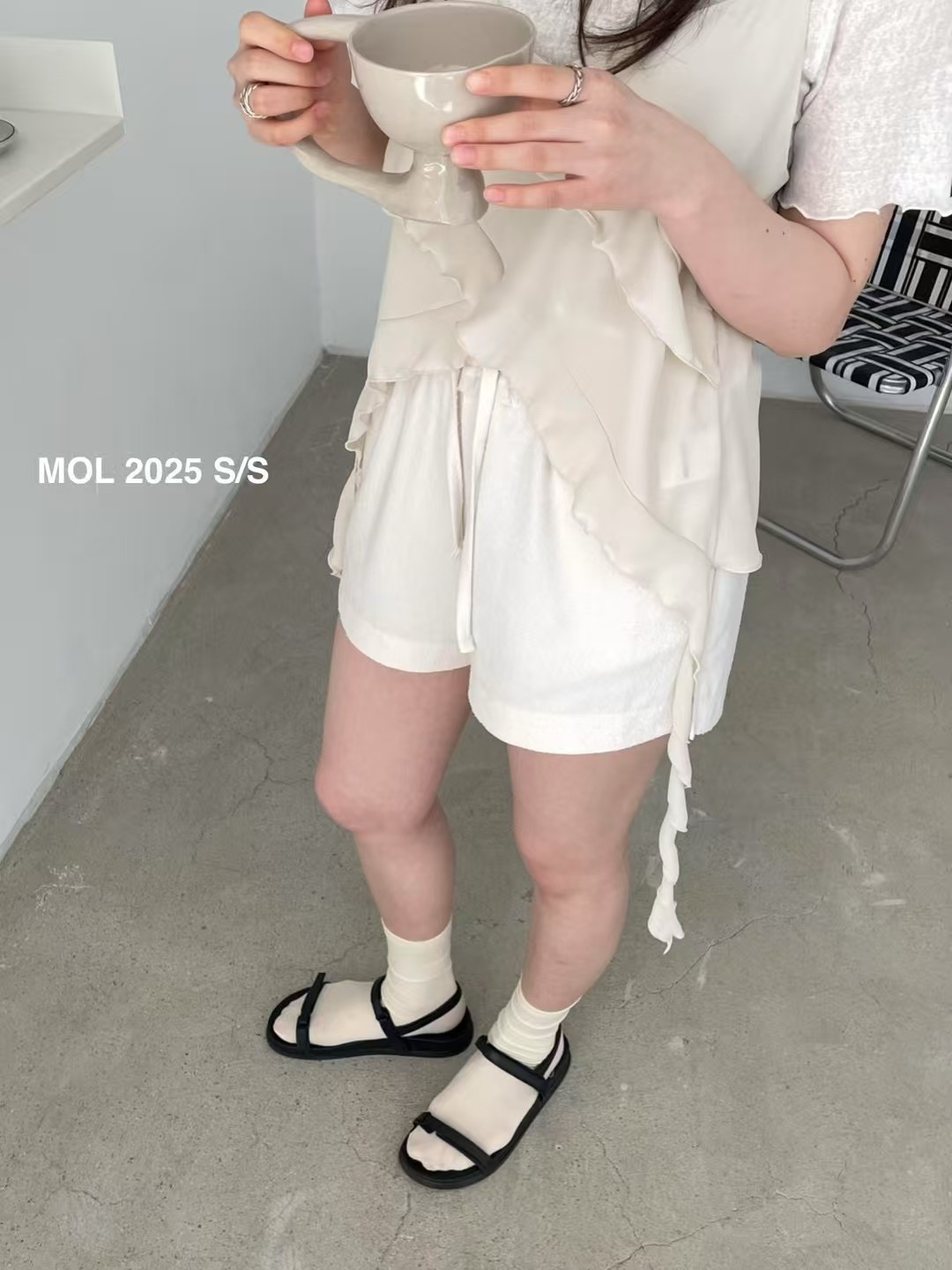 MOL直郵韓國代購㊣女裝新品熱賣推薦25春夏人氣時尚吊帶背心MOL吊帶/背心