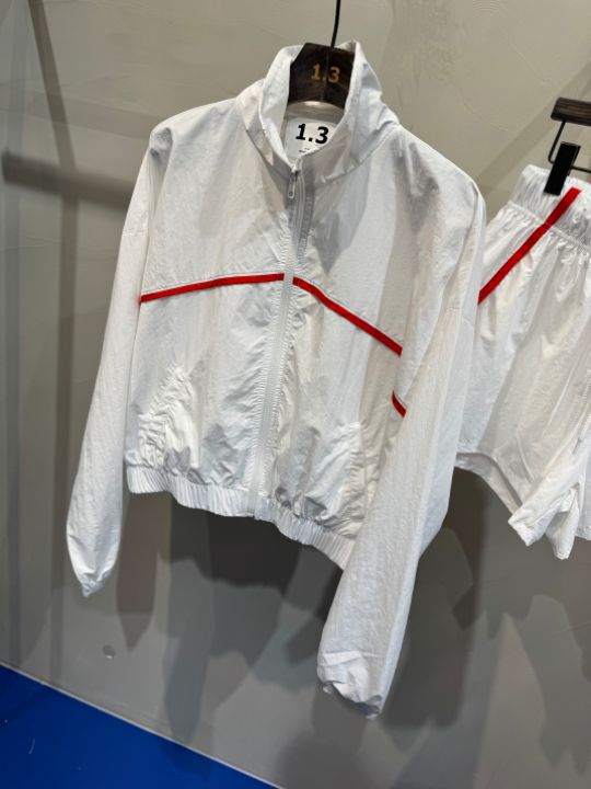 1.3韓國直郵㊣女裝新款熱賣時尚休閑推薦人氣25春夏套裝套裝1.3套裝