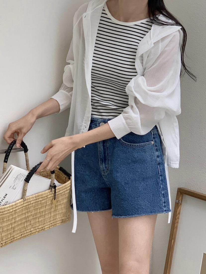WOOD韓國直郵㊣女裝新款推薦人氣熱賣時尚襯衫蕾絲衫連帽衫WOOD襯衫/蕾絲衫