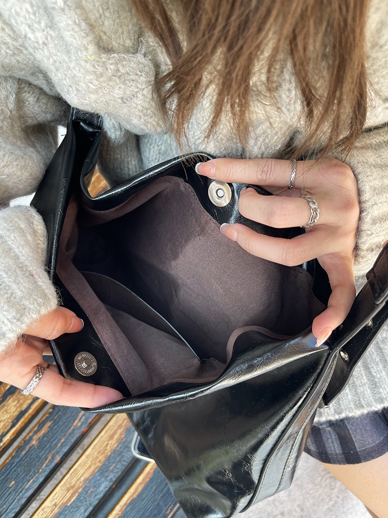 POSH BLUE韓國直郵㊣東大門實拍女裝新款熱賣單肩斜跨包腰帶POSH BLUE單肩/斜跨包