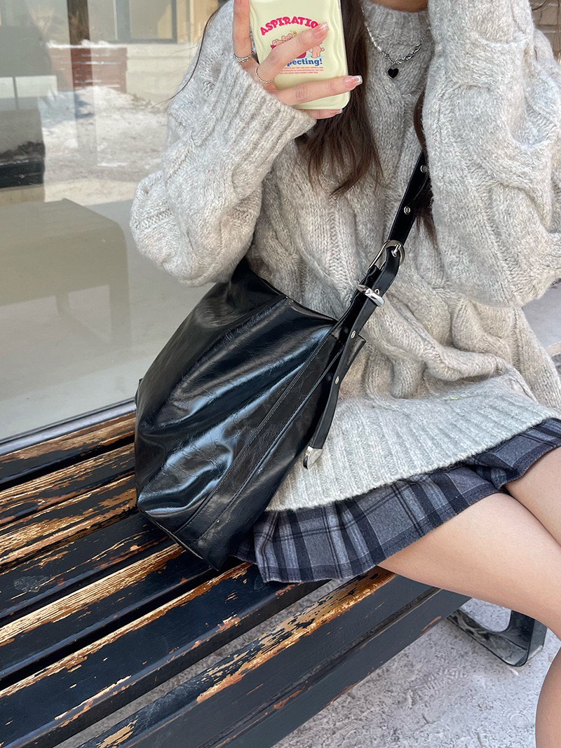 POSH BLUE韓國直郵㊣東大門實拍女裝新款熱賣單肩斜跨包腰帶POSH BLUE單肩/斜跨包