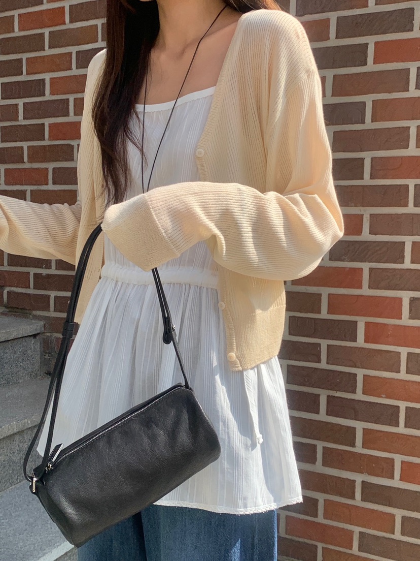 WOOD韓國直郵㊣女裝新款時尚人氣推薦休閑25春夏熱賣吊帶背心WOOD吊帶/背心