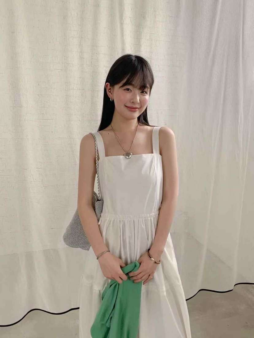 STRAWBERRY韓國㊣直郵東大門代購女裝新款時尚熱賣推薦連衣裙STRAWBERRY連衣裙