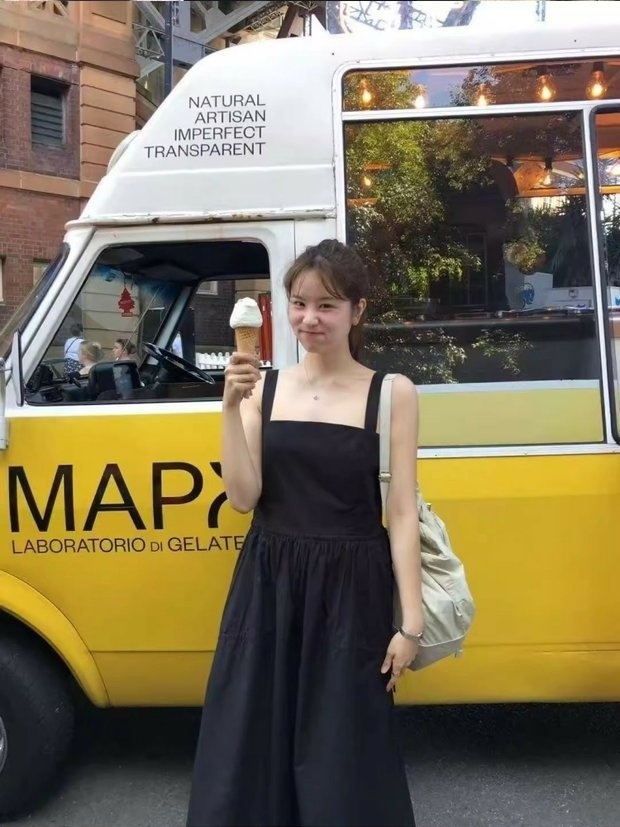 STRAWBERRY韓國㊣直郵東大門代購女裝新款時尚熱賣推薦連衣裙STRAWBERRY連衣裙圖色2