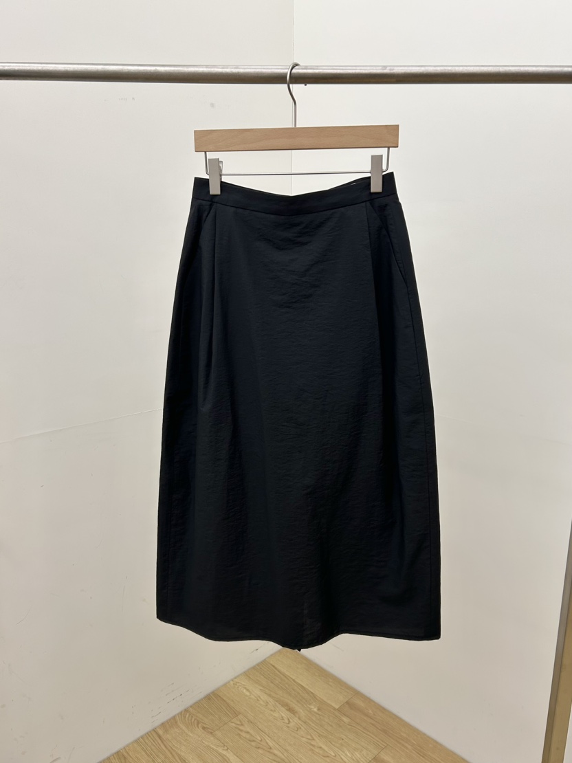 UTRE韓國㊣直郵東大門代購女裝新款休閑時尚25春夏半身裙中短裙UTRE半身裙/中短裙圖色2