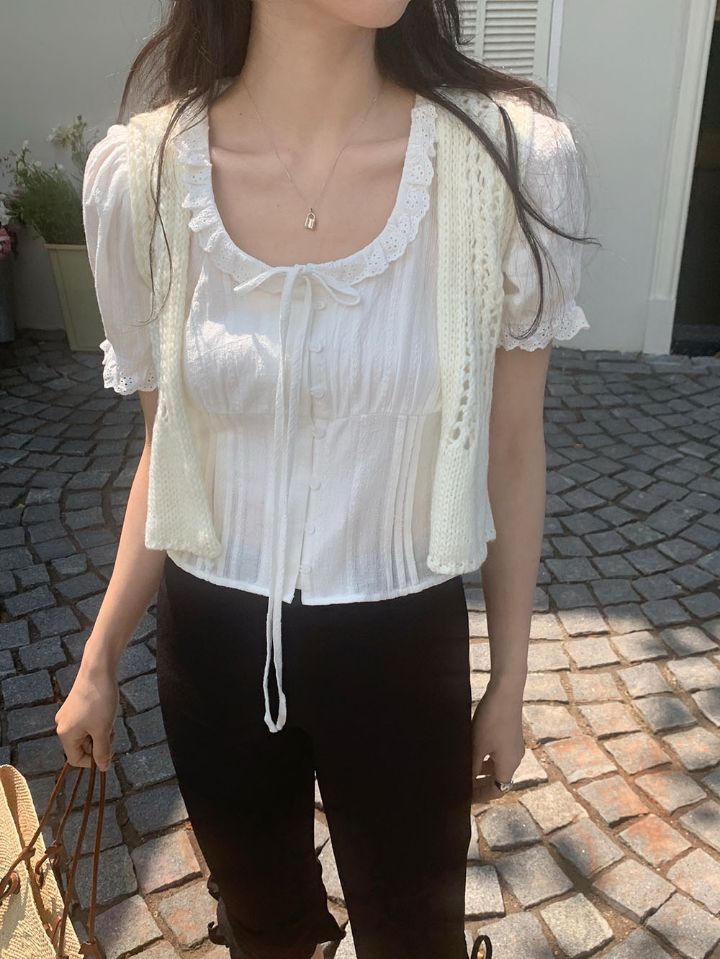 STAY HERE韓國直郵㊣東大門實拍女裝新品推薦時尚襯衫蕾絲衫STAY HERE襯衫/蕾絲衫