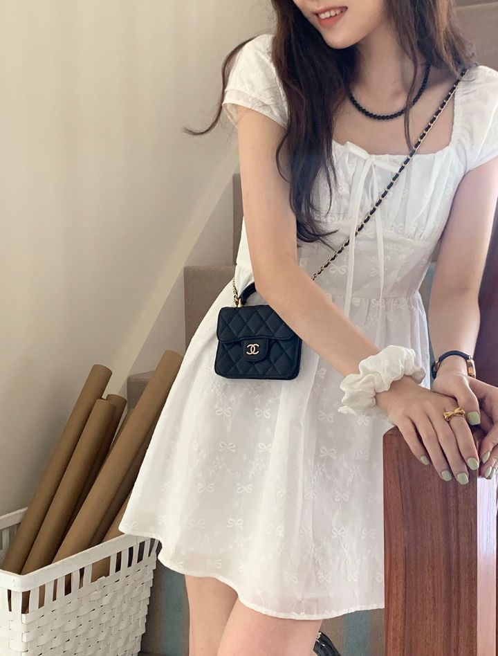 STAY HERE韓國直郵㊣女裝新款人氣時尚25春夏熱賣連衣裙蕾絲STAY HERE連衣裙
