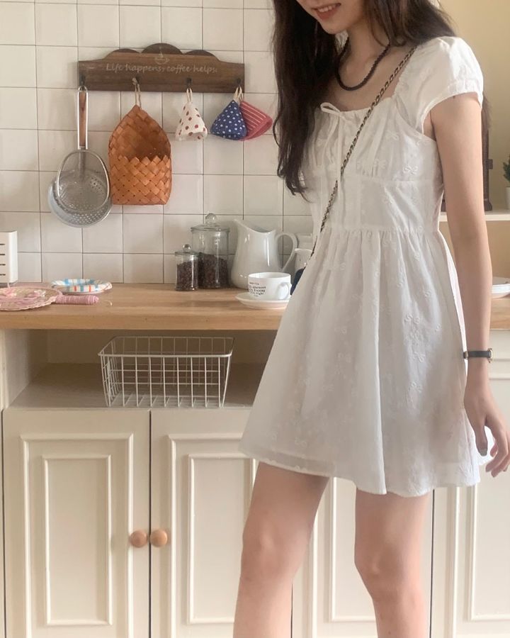 STAY HERE韓國直郵㊣女裝新款人氣時尚25春夏熱賣連衣裙蕾絲STAY HERE連衣裙