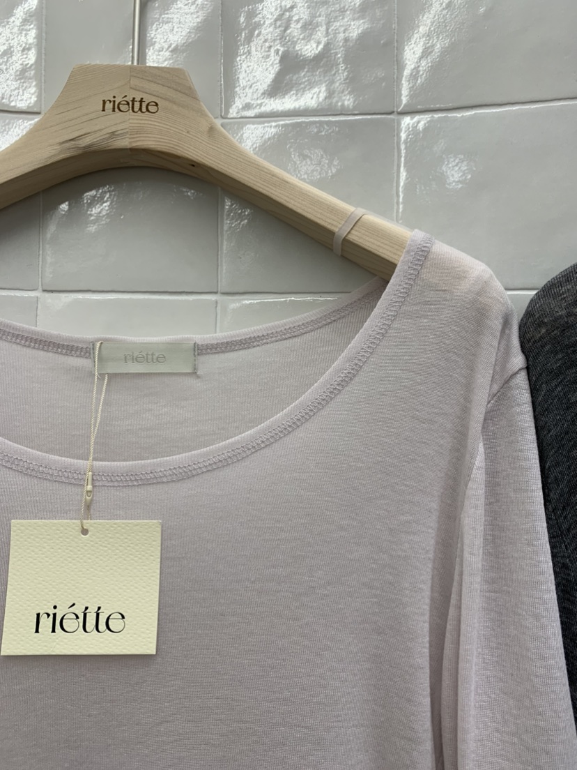 RIETTE韓國㊣直郵東大門代購女裝新品時尚熱賣休閑推薦長袖T恤RIETTE長袖T恤