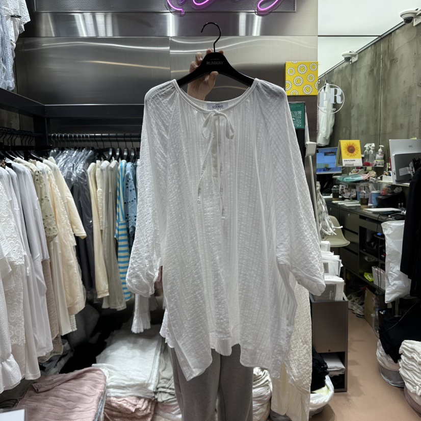 RUNWAY-런웨이韓國直郵㊣女裝新款推薦25春夏人氣襯衫蕾絲衫RUNWAY襯衫/蕾絲衫