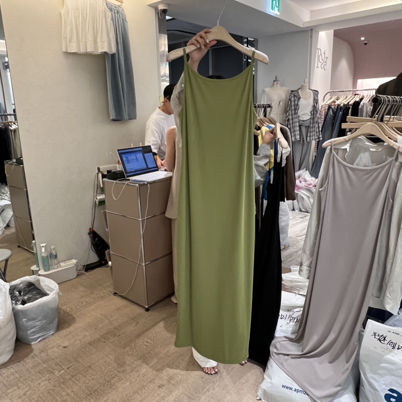 W AND J韓國㊣直郵東大門代購女裝新品人氣推薦休閑連衣裙W AND J連衣裙圖色2