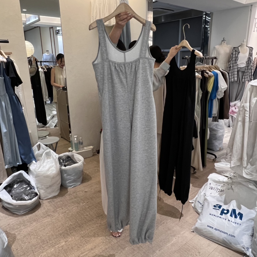 W AND J韓國直郵㊣女裝新款25春夏熱賣人氣休閑時尚連體褲W AND J連體褲