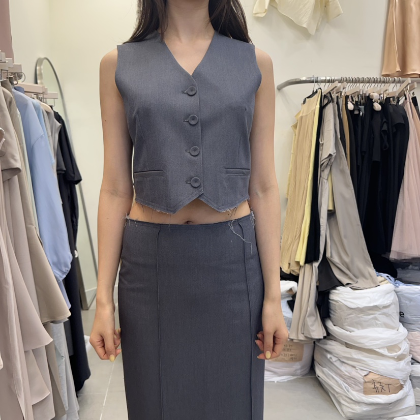 THE LOW韓國直郵㊣女裝新品人氣推薦時尚25春夏休閑馬甲兔子THE LOW馬甲圖色2