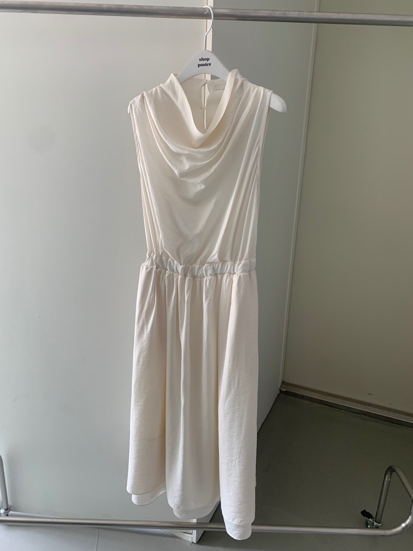 SHOP POSTER韓國直郵㊣女裝新品時尚推薦人氣25春夏連衣裙SHOP_POSTER連衣裙圖色2