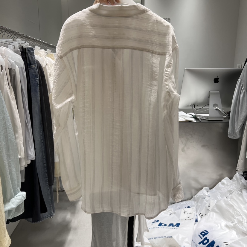 NUESE韓國直郵㊣東大門實拍女裝新品人氣時尚熱賣襯衫蕾絲衫NUESE襯衫/蕾絲衫