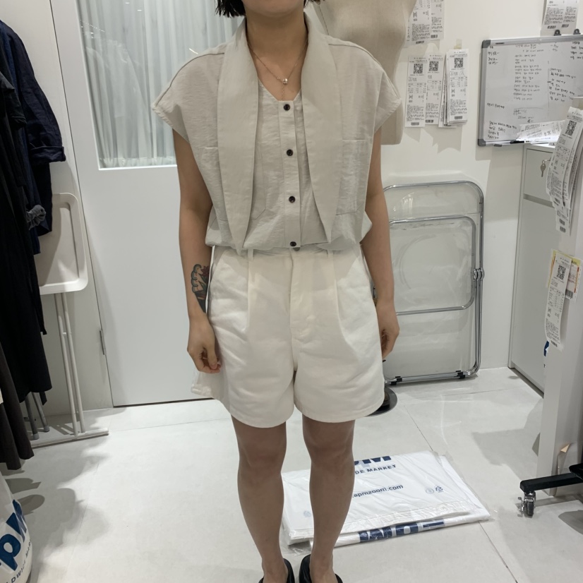 MONDAY TO SUNDAY韓國㊣直郵東大門代購女裝新品人氣馬甲MONDAY TO SUNDAY馬甲圖色2