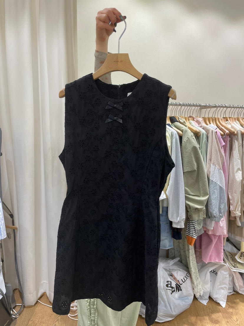 AUVERFIT韓國直郵㊣東大門實拍女裝新品25春夏連衣裙蝴蝶結AUVERFIT連衣裙圖色2