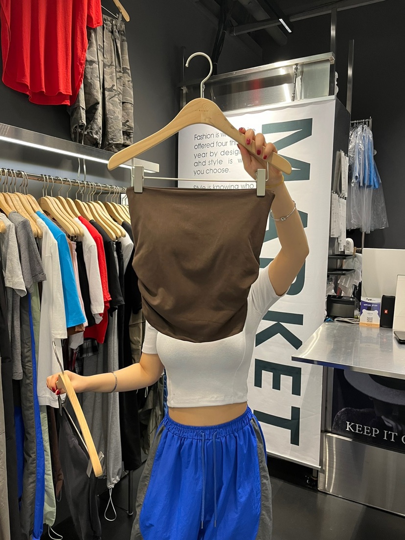 EL BOSQUE韓國直郵㊣東大門實拍女裝新品推薦吊帶背心褶皺EL BOSQUE吊帶/背心圖色2