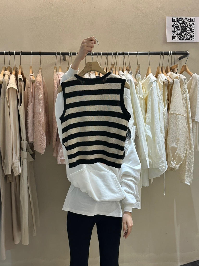 ERIA韓國直郵㊣女裝新款推薦時尚熱賣休閑人氣25春夏吊帶背心ERIA/HUE吊帶/背心