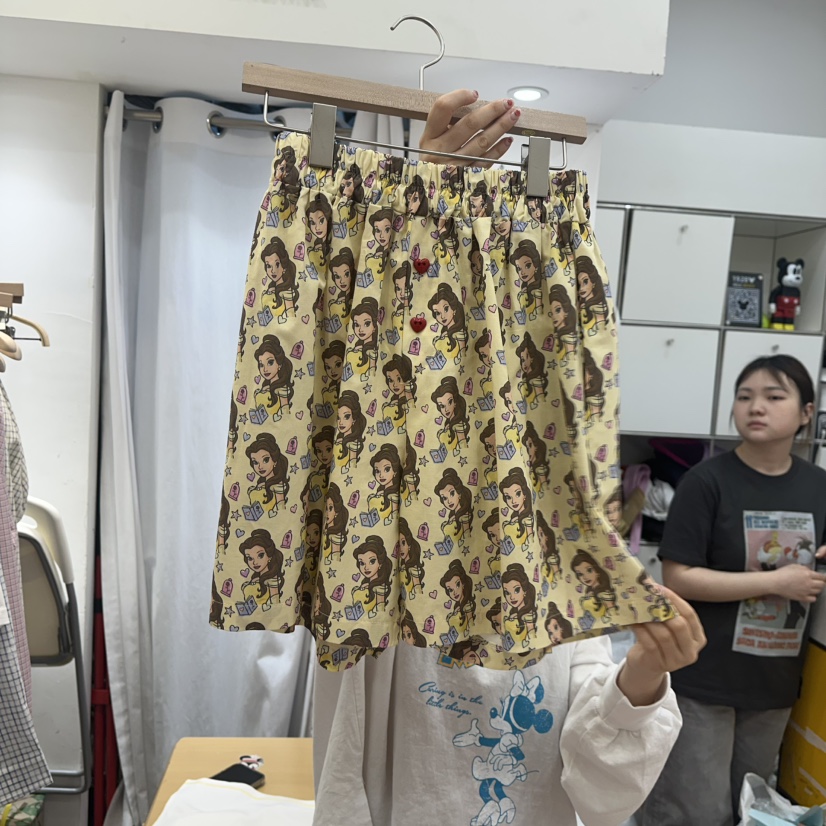 DE LINE韓國直郵㊣女裝新品推薦熱賣25春夏人氣時尚休閑短褲DE LINE短褲圖色4