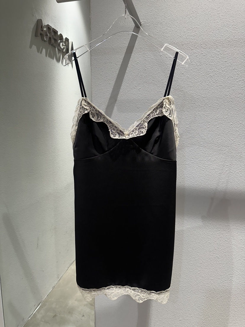 ARSERA韓國直郵㊣東大門實拍女裝新品25春夏人氣連衣裙蕾絲ARSERA連衣裙圖色2