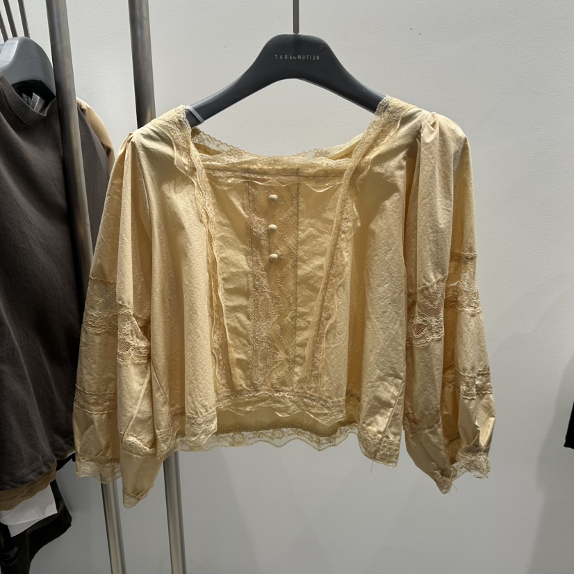 TARABY MOTION韓國㊣直郵東大門代購女裝新品人氣襯衫蕾絲衫TARABY MOTION襯衫/蕾絲衫圖色3