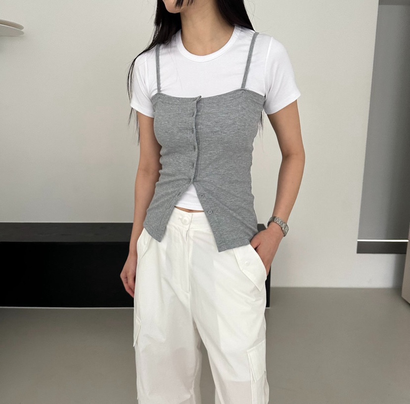 MOMENT韓國直郵㊣東大門實拍女裝新品休閑25春夏時尚吊帶背心MOMENT/RECOVER吊帶/背心圖色2