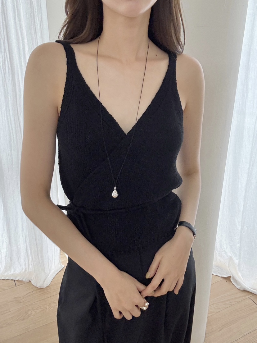 ALATE直郵韓國代購㊣女裝新品熱賣人氣25春夏時尚吊帶背心V領LEGACY吊帶/背心