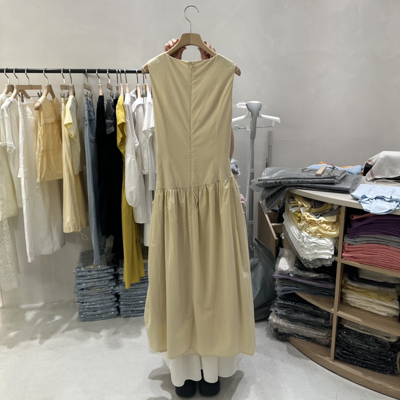 AURA直郵韓國代購㊣女裝新款人氣時尚25春夏熱賣休閑連衣裙Au ra連衣裙