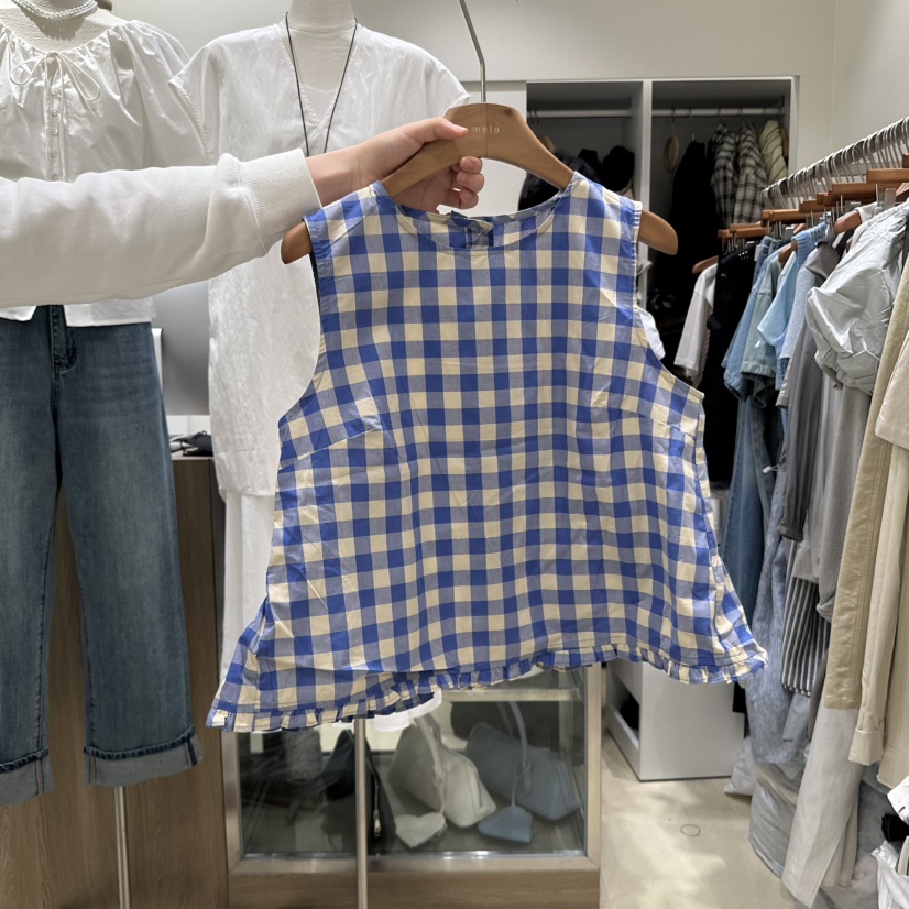 MELO韓國直郵㊣東大門實拍女裝新品熱賣吊帶背心荷葉邊格紋MELO吊帶/背心圖色2