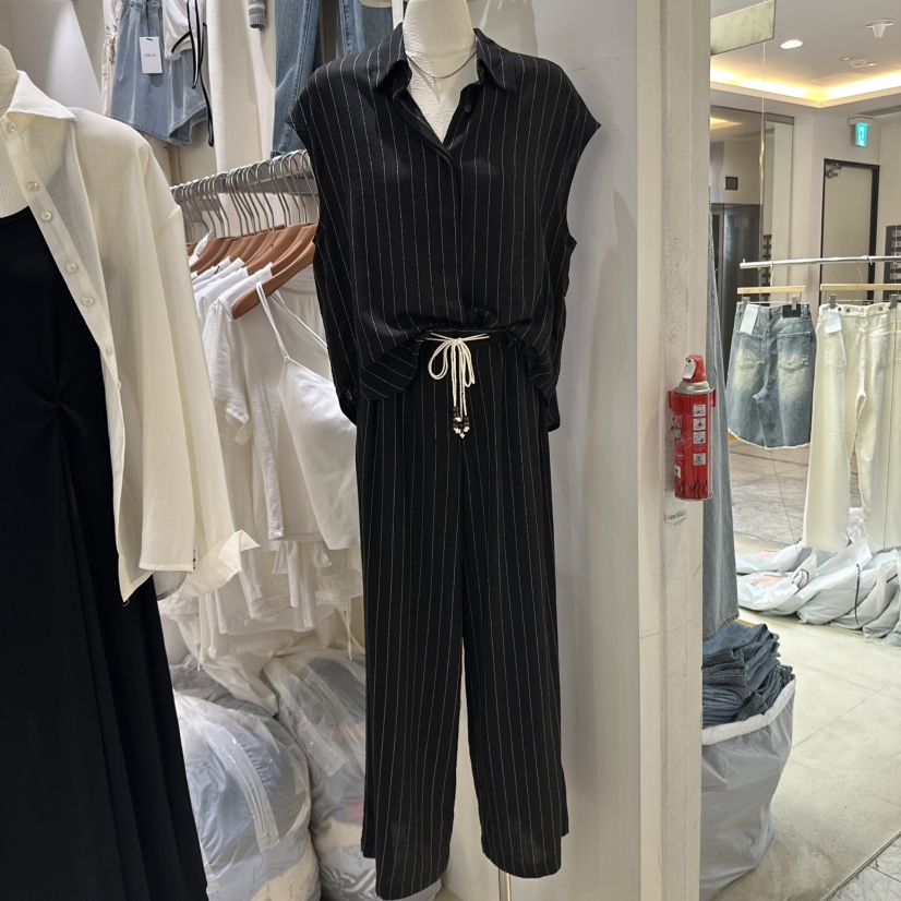MELO韓國直郵㊣女裝新品25春夏推薦熱賣套裝兩件套亞麻布套裝MELO套裝圖色2