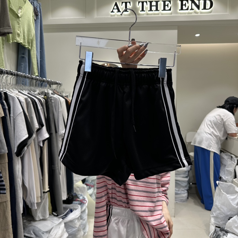AT THE END韓國㊣直郵東大門代購女裝新款25春夏推薦短褲AT THE END短褲圖色3