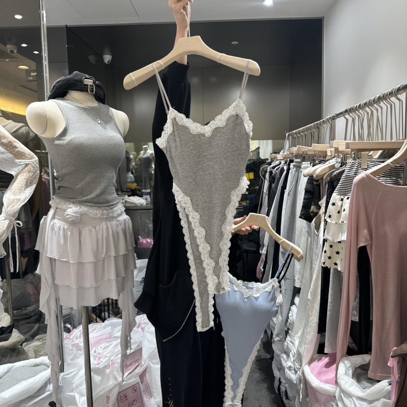 OUR MINUTE韓國㊣直郵東大門代購女裝新款推薦吊帶背心蕾絲緊身OUR MINUTE吊帶/背心