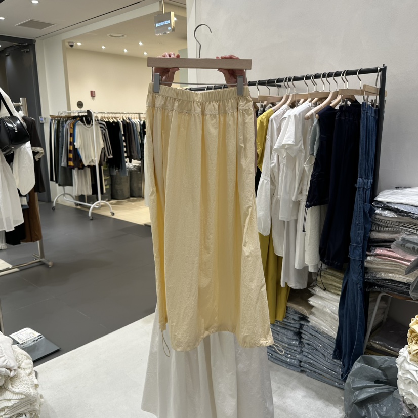 AURA直郵韓國代購㊣女裝新款時尚人氣熱賣推薦休閑25春夏長裙Au ra長裙圖色2