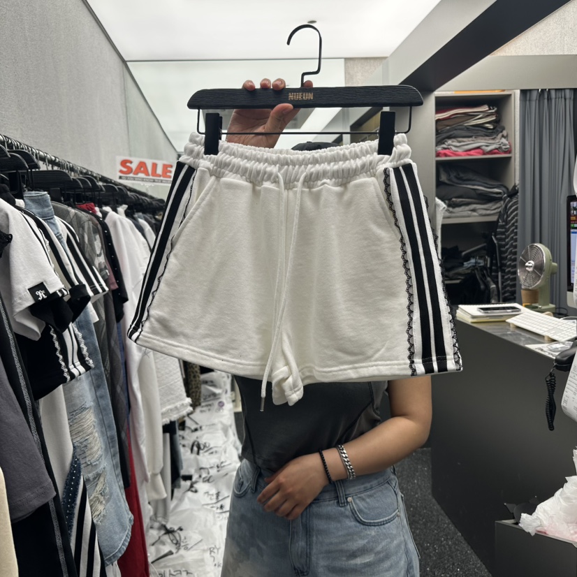 NUEUN直郵韓國代購㊣女裝新款時尚推薦休閑熱賣人氣25春夏短褲NUEUN/SEEOT短褲