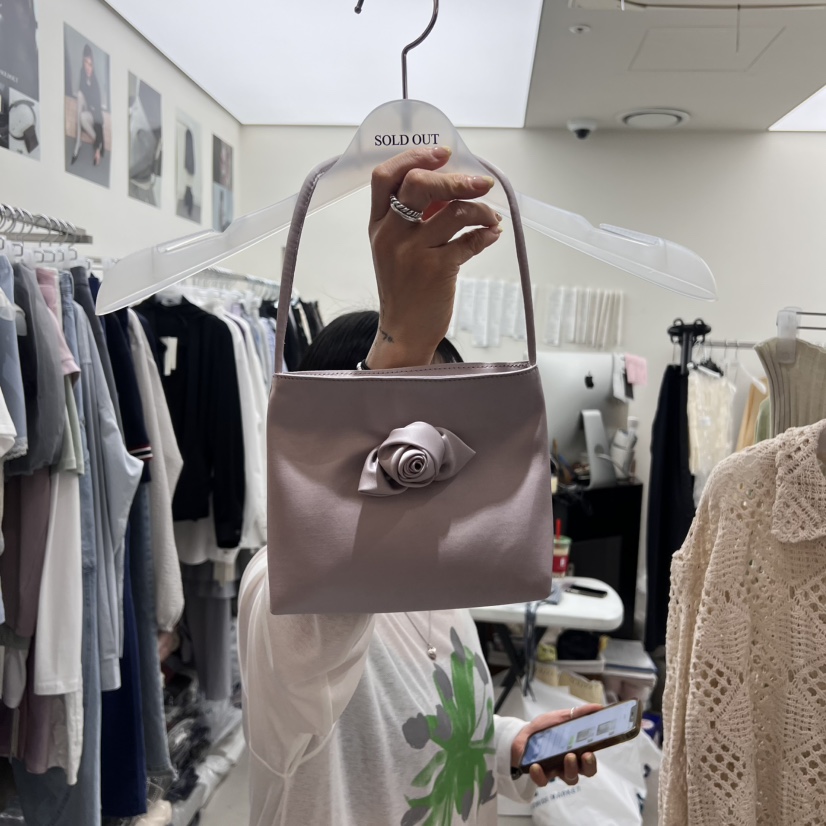 SOLD OUT韓國直郵㊣東大門實拍女裝新品時尚推薦手拿包腋下包SOLD OUT手拿包/腋下包圖色2
