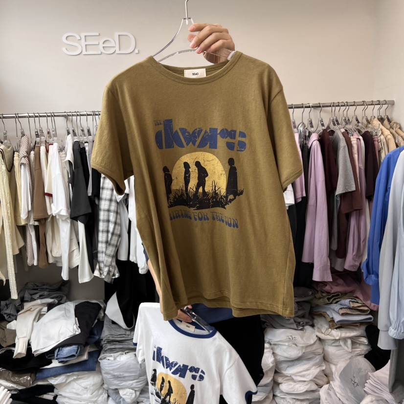 LEESEED-A韓國㊣直郵東大門代購女裝新品時尚熱賣推薦人氣T恤SEeD/LEESEEDT恤圖色2
