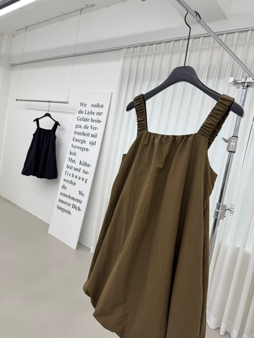 RED-A直郵韓國代購㊣女裝新品休閑人氣25春夏推薦時尚連衣裙RED-A連衣裙