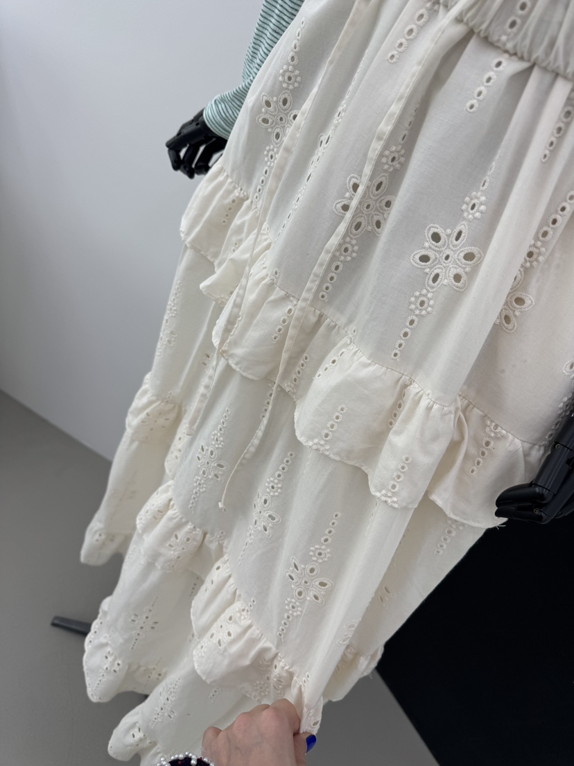 RED-A韓國直郵㊣東大門實拍女裝新品時尚人氣25春夏熱賣長裙RED-A長裙