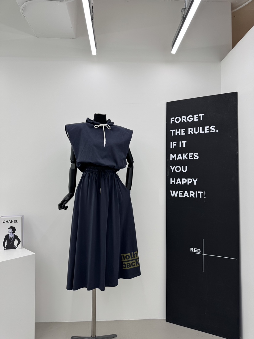 RED-A韓國直郵㊣東大門實拍女裝新款時尚人氣吊帶背心連帽RED-A吊帶/背心